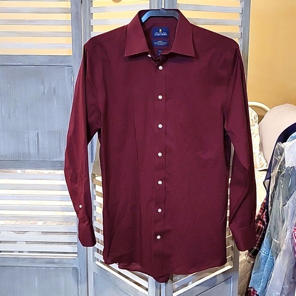 EUC Stafford Travel Performance Point Collar Dress Shirt Neck 15" chest 32-33